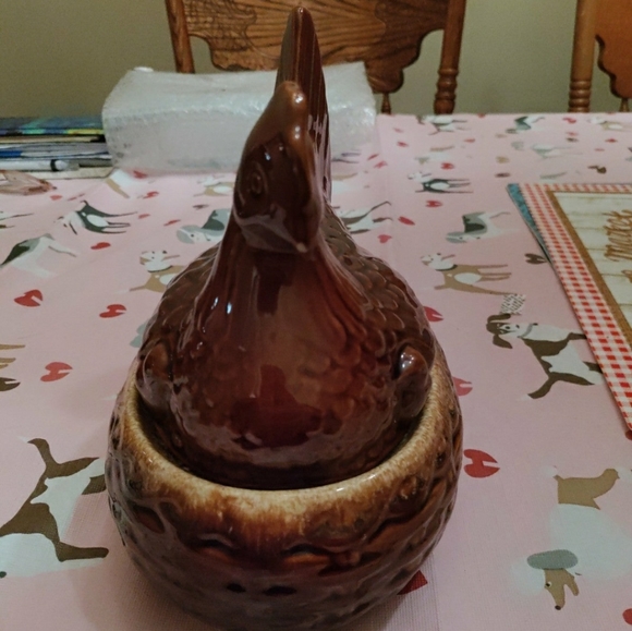 Hull Pottery Kitchen Vintage Hull Hen On Nest Casserole Dish Poshmark